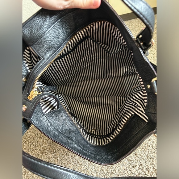 Kate Spade New York Cobble Hill Peters Pebbled Black Leather Women’s Travel Tote - Picture 12 of 16